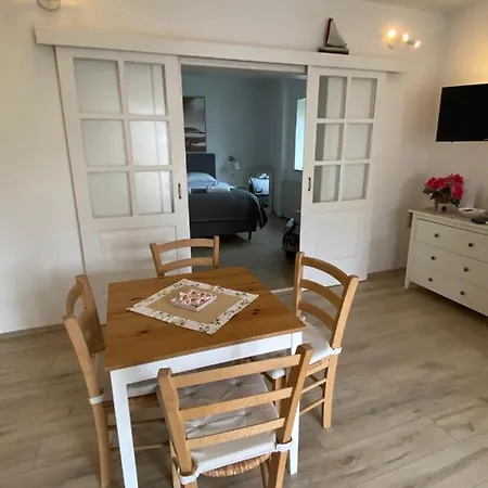 - Free Parking Apartamento Rovinj