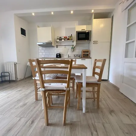 Vita Apartment