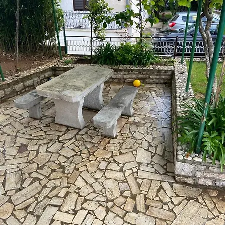 - Free Parking *